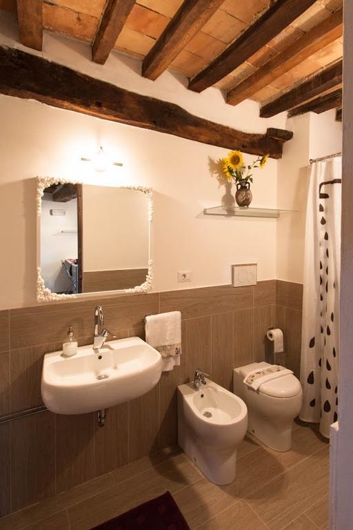 Casa Vacanze Angelica Ostra Vetere Luaran gambar